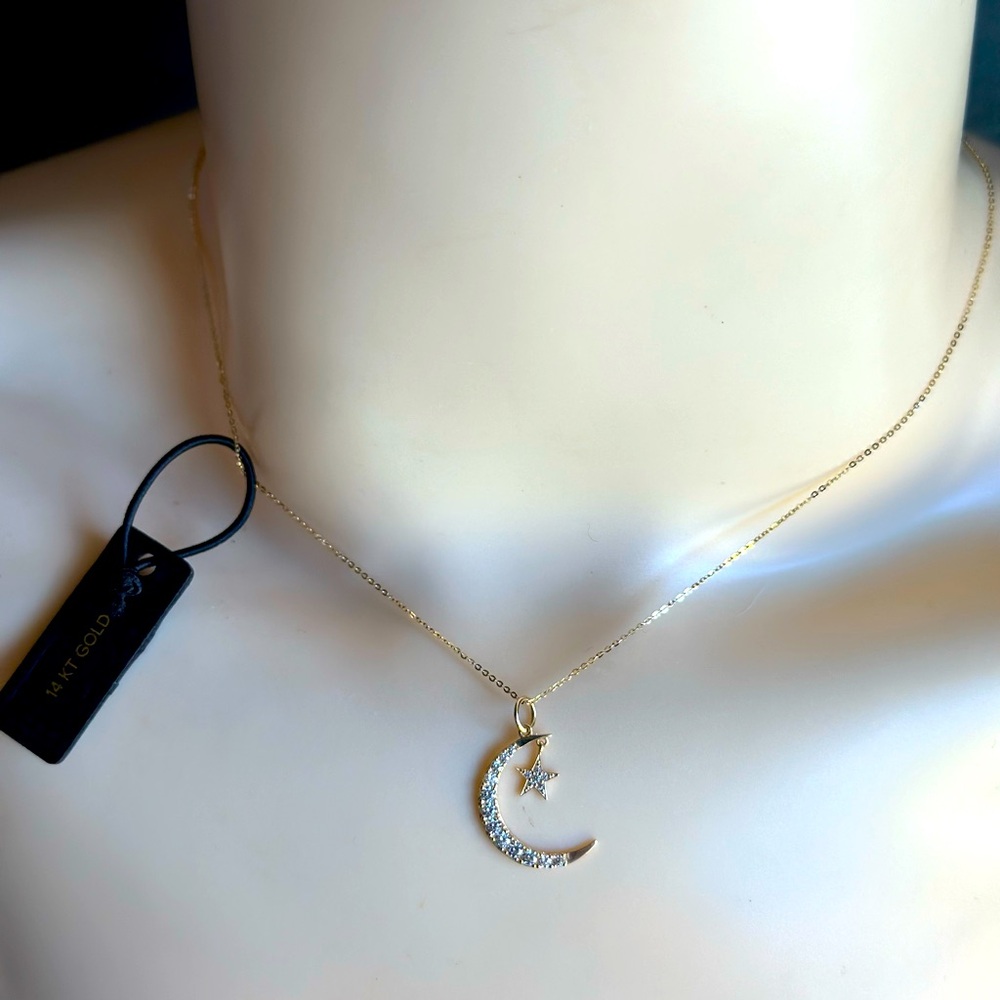 14K GOLD NECKLACE/ GOLDEN CLEF/ ITALY